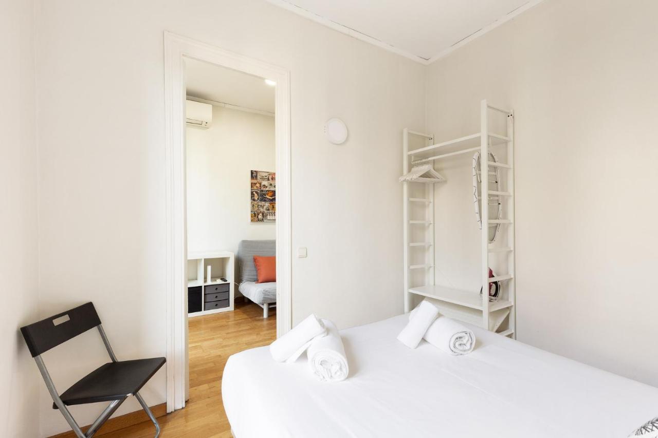 Stay U-Nique Apartments Consell Barcelona Ngoại thất bức ảnh