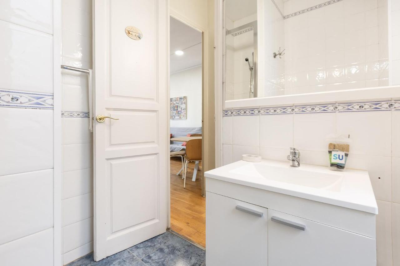 Stay U-Nique Apartments Consell Barcelona Ngoại thất bức ảnh